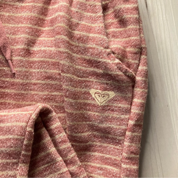 🌸3/$30🌸 Girls Roxy Striped Sweatpants - Picture 3 of 5